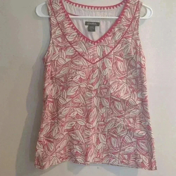 Eddie Bauer leaf print v neck embroidered‎ tank top size medium - Picture 1 of 4